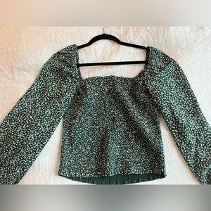 Flowy sleeve top
